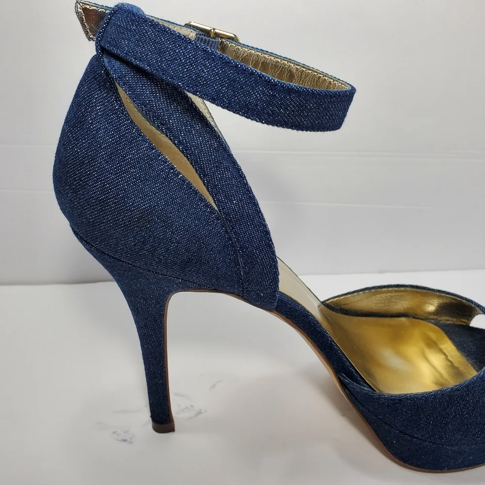 Guess Peep Toe Stilettos with Ankle Strap in Navy Size 9M_9